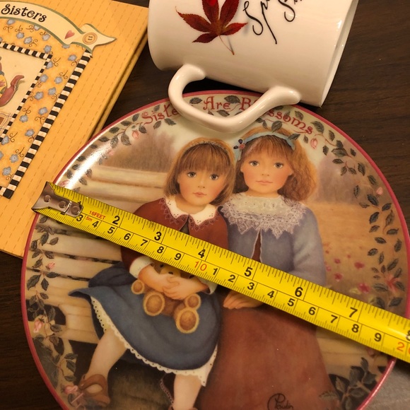 Bundle of 3 items: Sisters are a blessing decor plate, mug, hardcover book - Picture 7 of 11